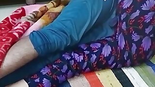 Super hot desi bhabhi fucked by stepbrother at quarters in hindi audio, devar ne bhabhi ko choda, indian aunty sex at quarters